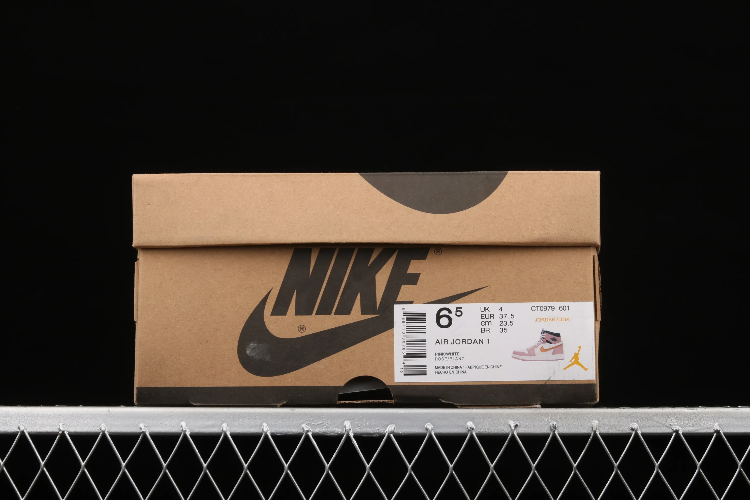 All categories Air Jordan Jordan series basketball shoes Air Jordan 1 High Z version Air Jordan 1 Zoom CMFT AJ1 Joe 1 pink glaze CT0979-601